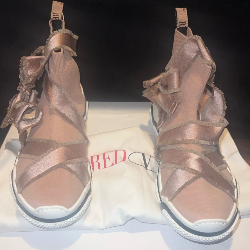 RED Valentino glam run Sneaker Size 41